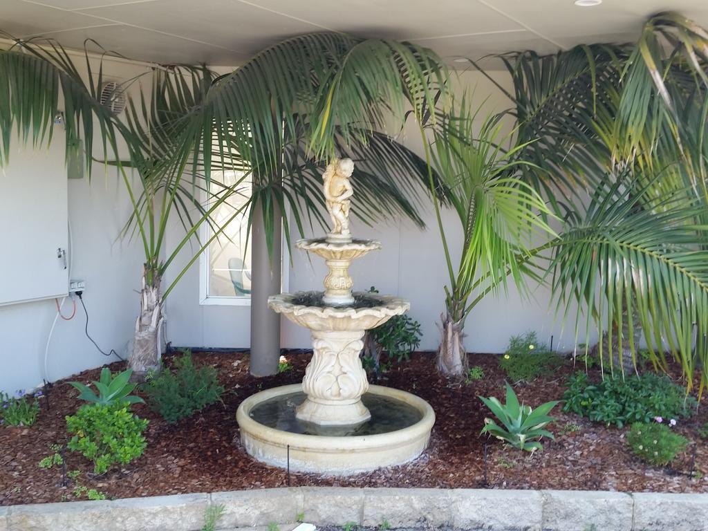 Mandurah Foreshore Motel Buitenkant foto